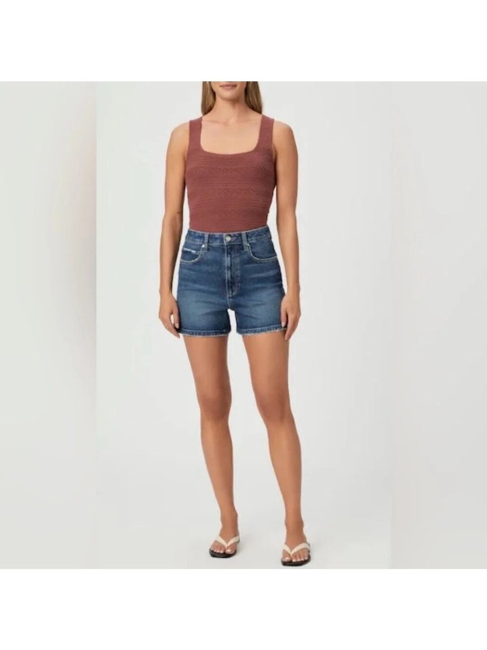 PAIGE Premiun Denim Dani Short Finished Hem Sweet Dream Size 27